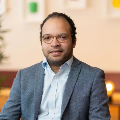 Alex van der Weele
